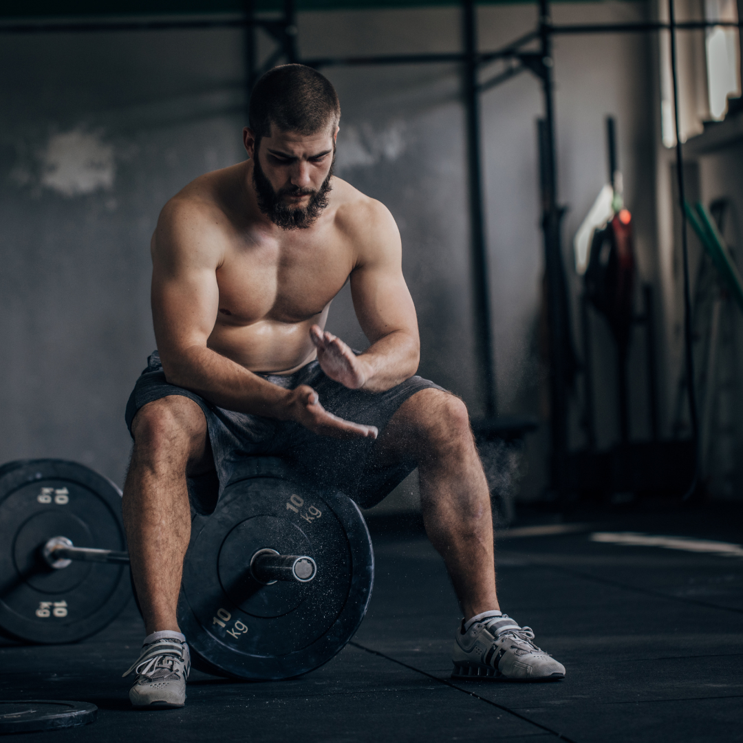 Knee Wraps: Unraveling the Supportive Power for Powerlifters and Weightlifters