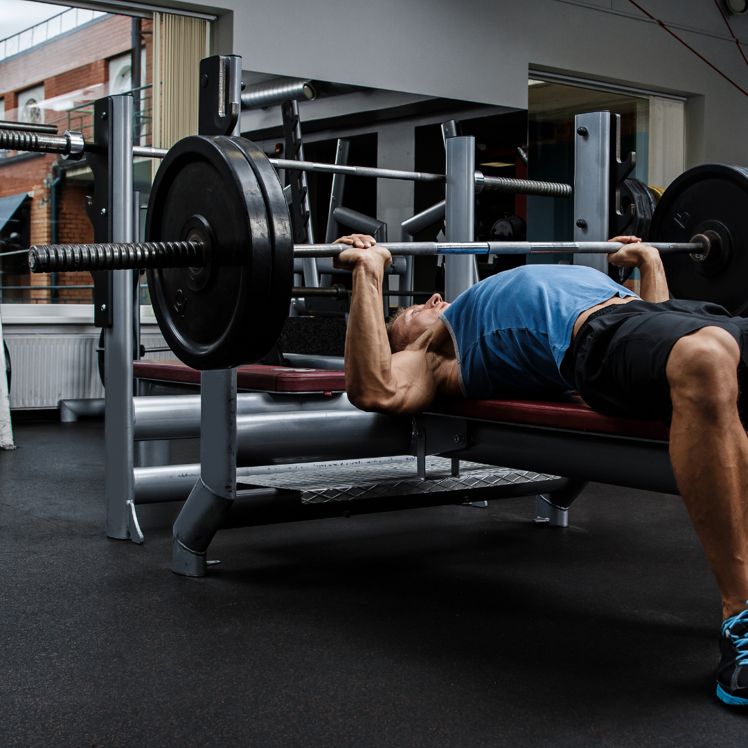 Does bench press work discount triceps