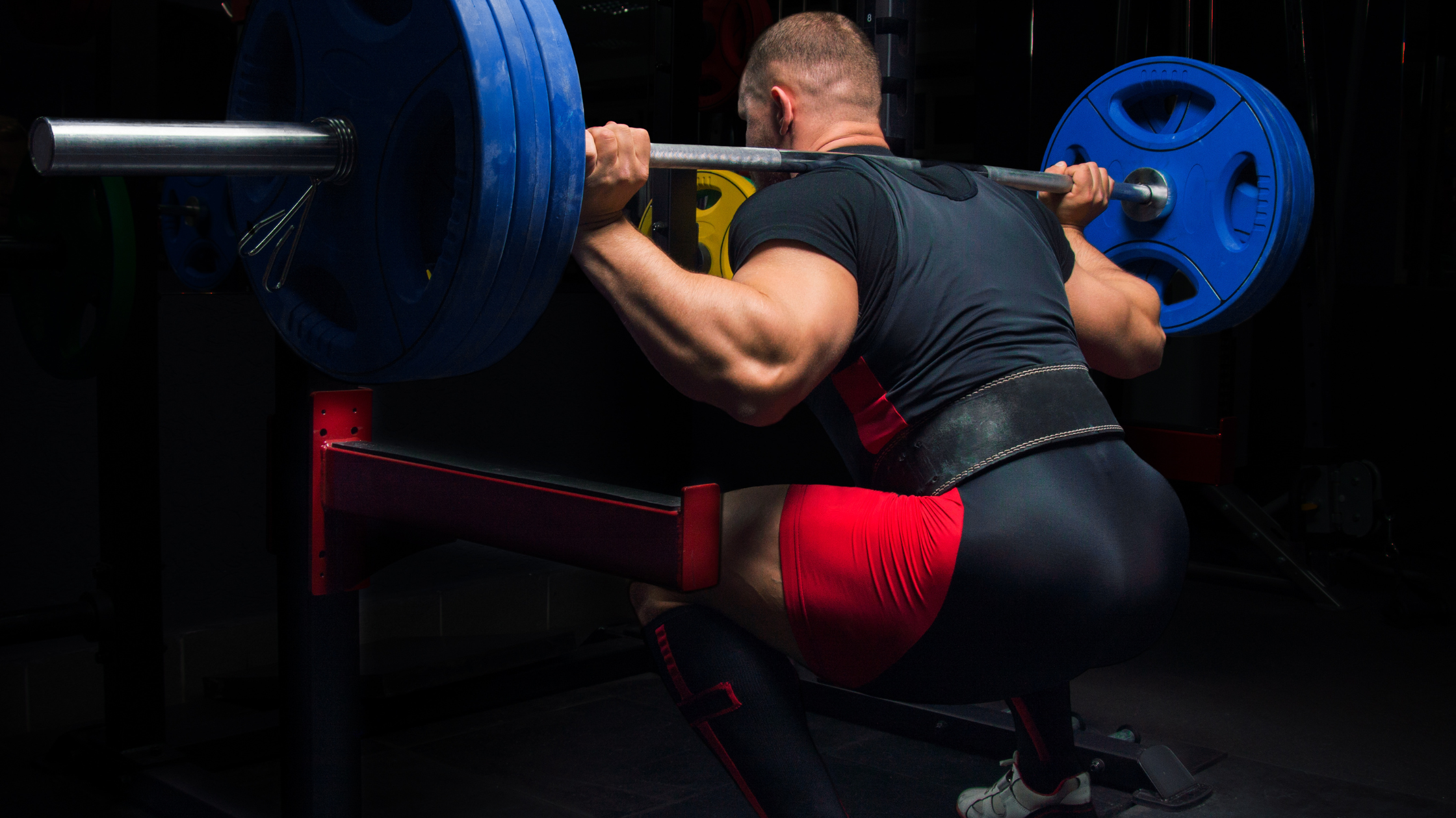 Squat Form Myths That Are Holding You Back (Do This Instead!)