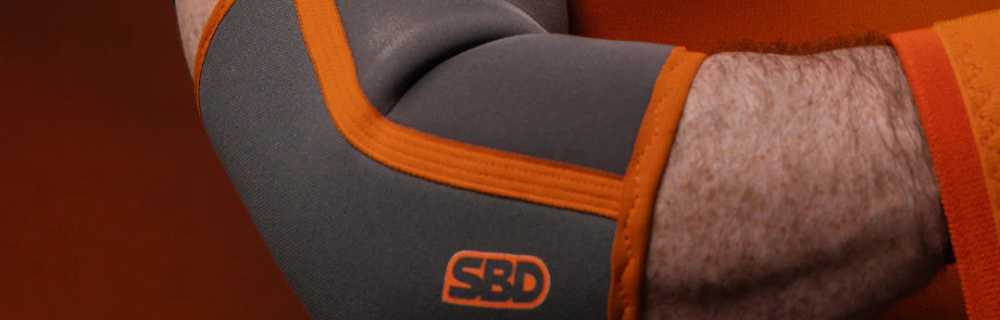 Can You Wear Elbow Sleeves in Powerlifting? The Benefits of SBD Elbow Sleeves for Lifters