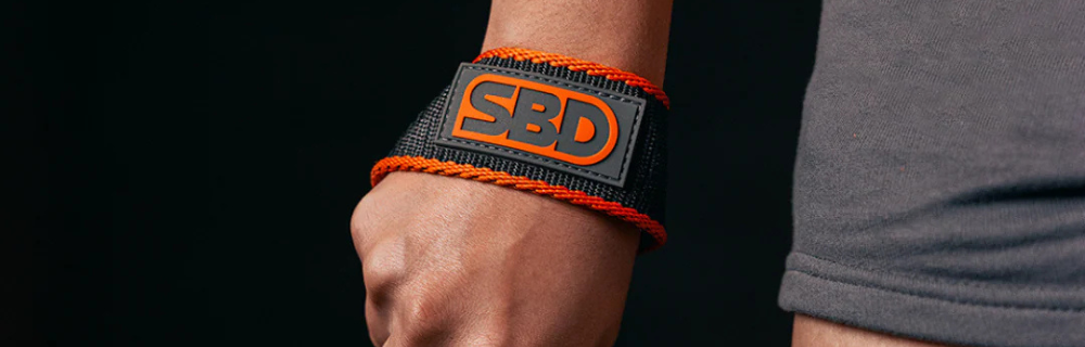 Are Lifting Straps Allowed in Powerlifting? What You Need to Know
